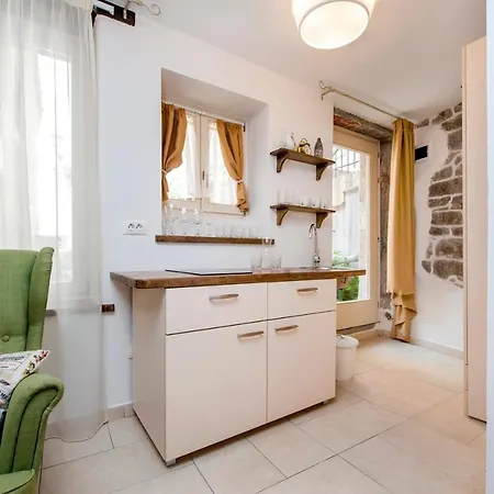 S. Benedetto * Ρόβινι