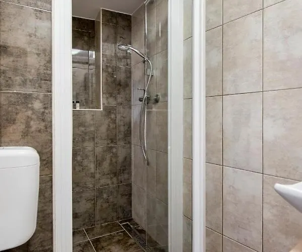 S. Benedetto Διαμέρισμα Ρόβινι