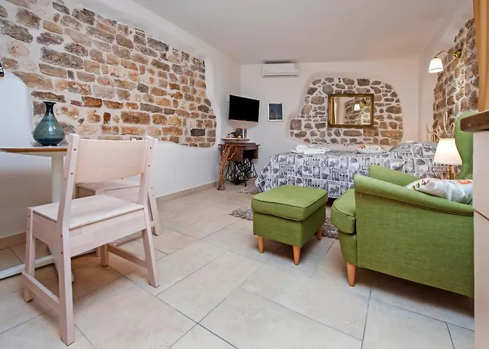 S. Benedetto Διαμέρισμα *